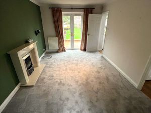 Lounge- click for photo gallery
